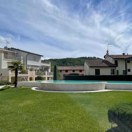 Apartmentsgarda - Corte Dei Molini ภายนอก รูปภาพ