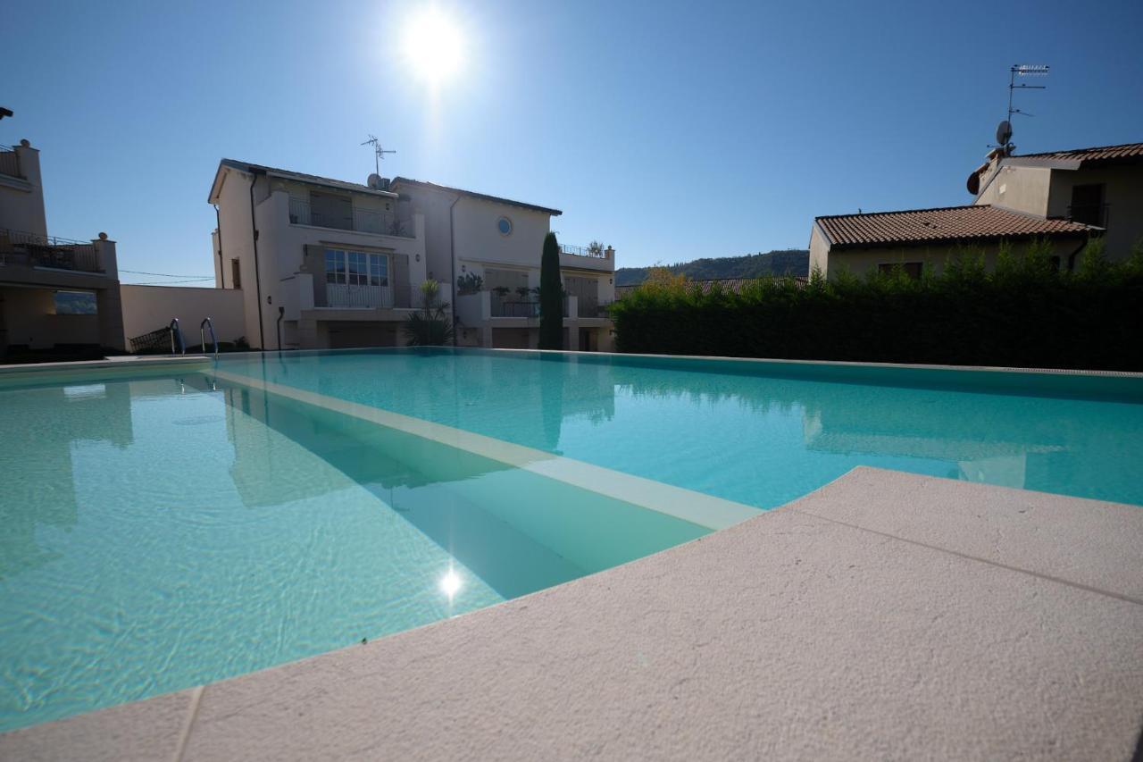 Apartmentsgarda - Corte Dei Molini ภายนอก รูปภาพ