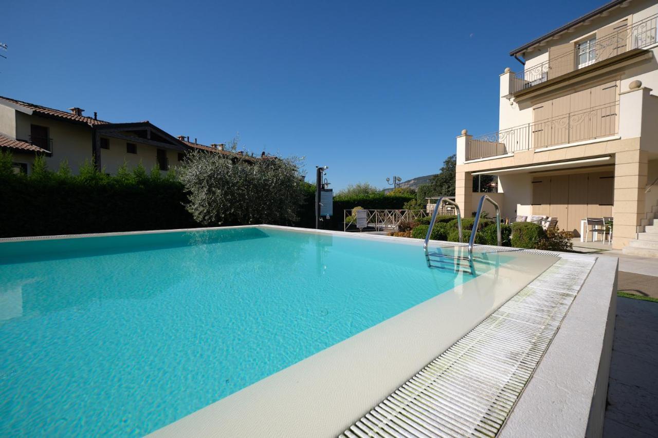 Apartmentsgarda - Corte Dei Molini ภายนอก รูปภาพ