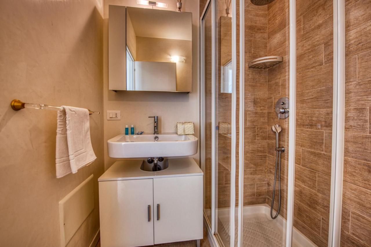 Apartmentsgarda - Corte Dei Molini ภายนอก รูปภาพ