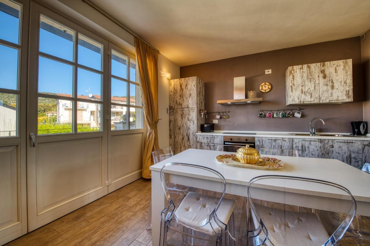 Apartmentsgarda - Corte Dei Molini ภายนอก รูปภาพ