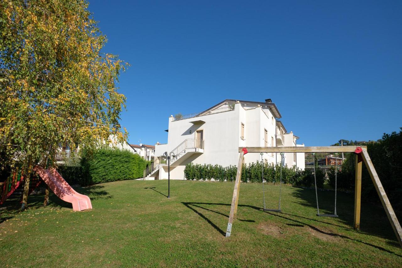 Apartmentsgarda - Corte Dei Molini ภายนอก รูปภาพ