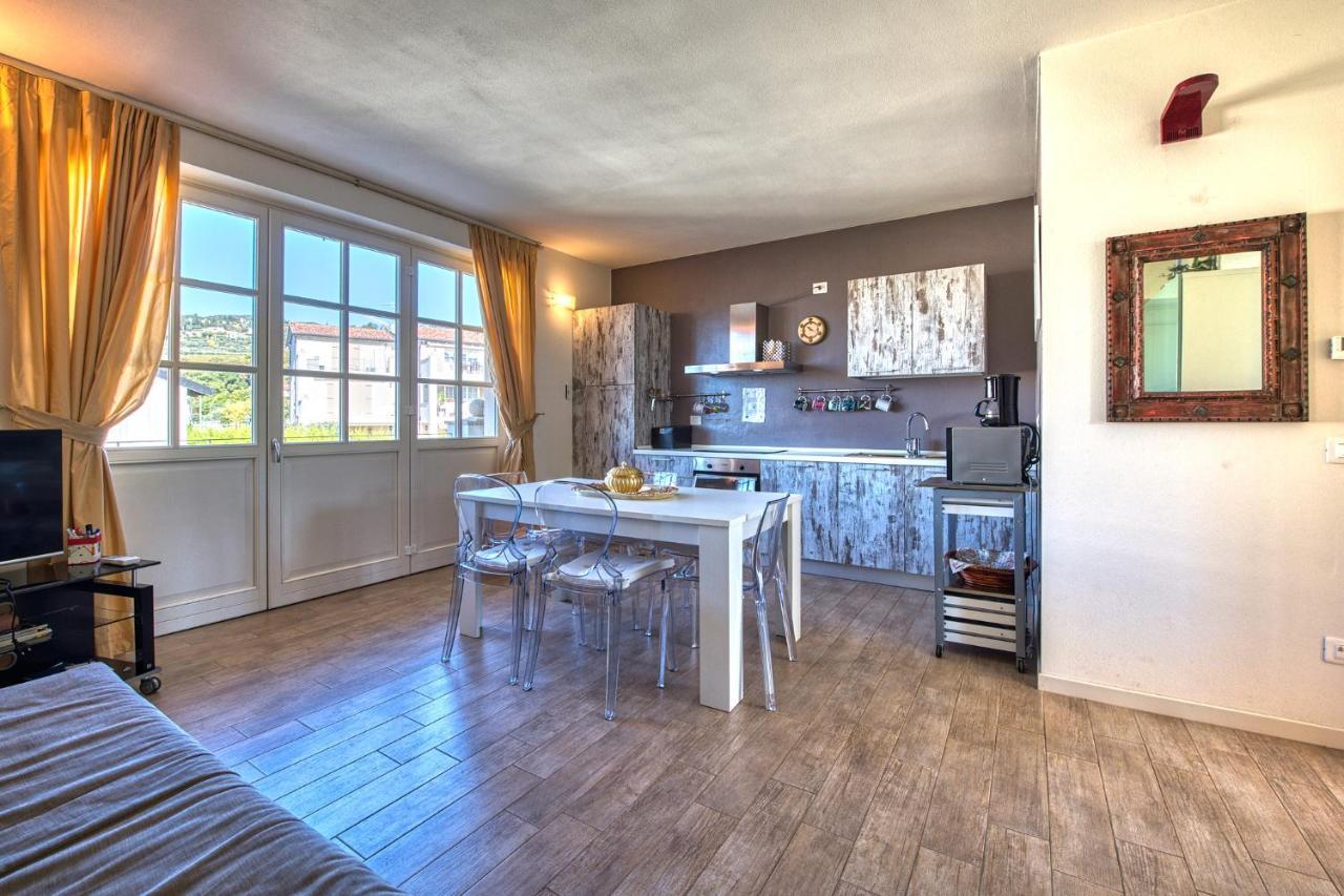 Apartmentsgarda - Corte Dei Molini ภายนอก รูปภาพ