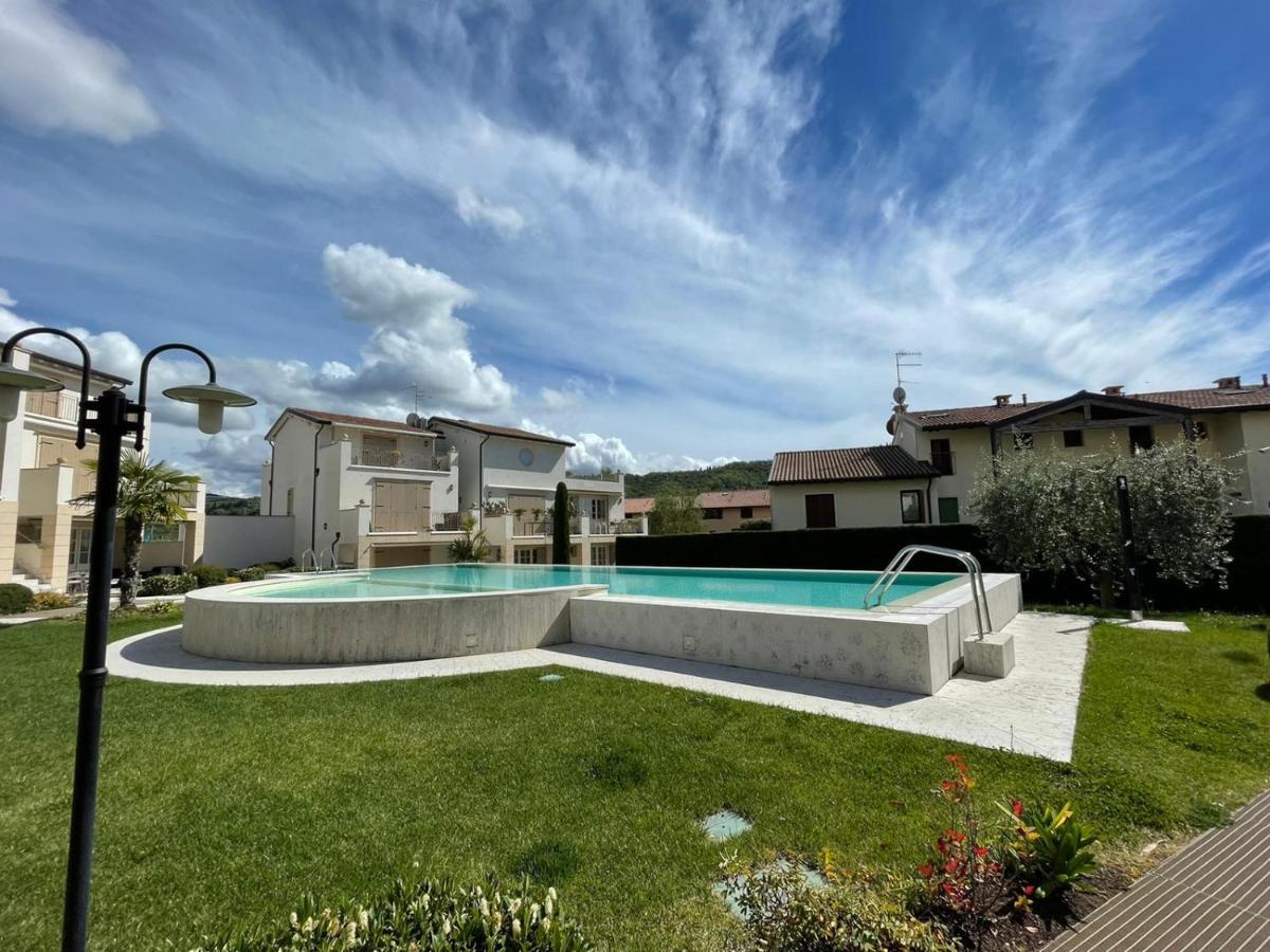 Apartmentsgarda - Corte Dei Molini ภายนอก รูปภาพ
